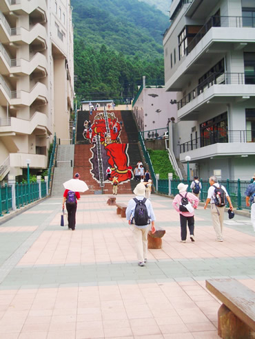 「鬼怒川五橋・河川公園ハイキング」